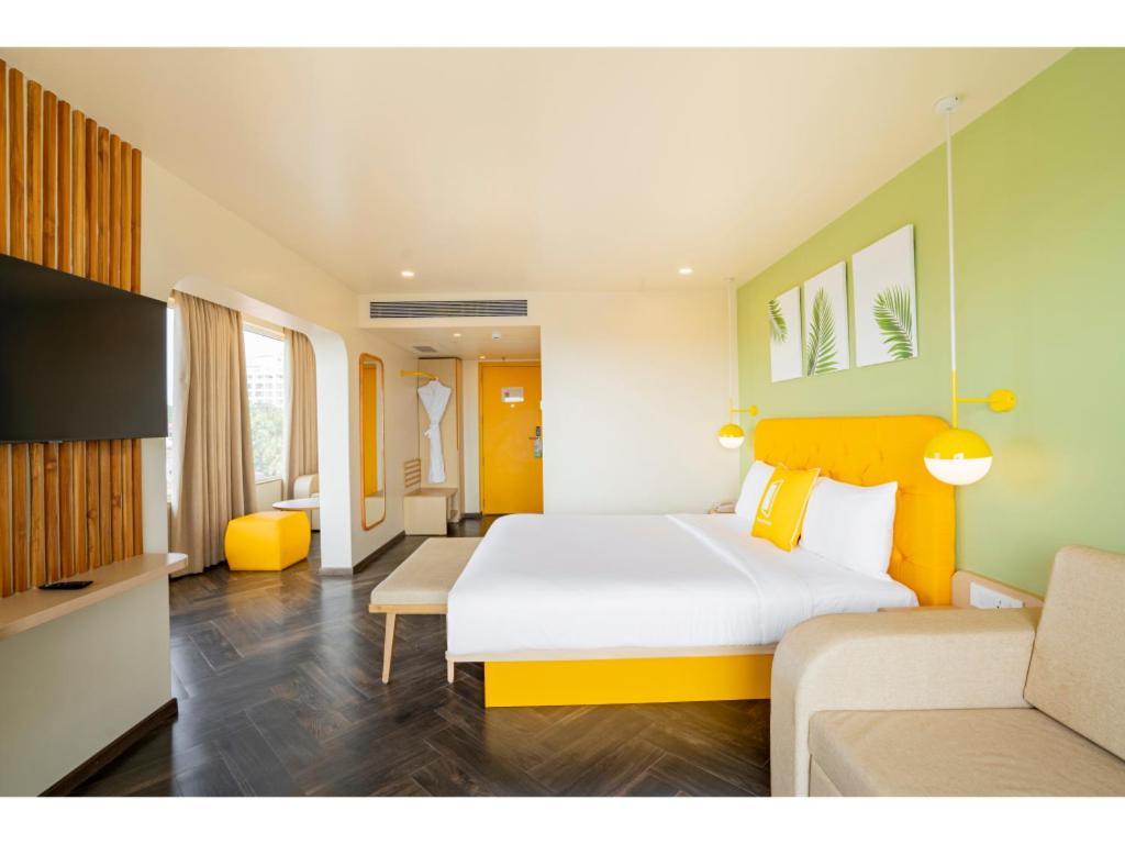Bloom Hotel - Dona Paula Панаджі Номер фото