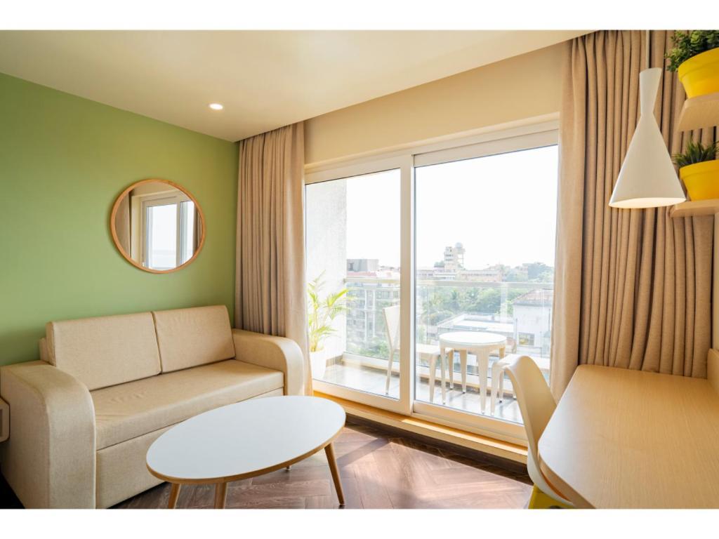 Bloom Hotel - Dona Paula Панаджі Номер фото