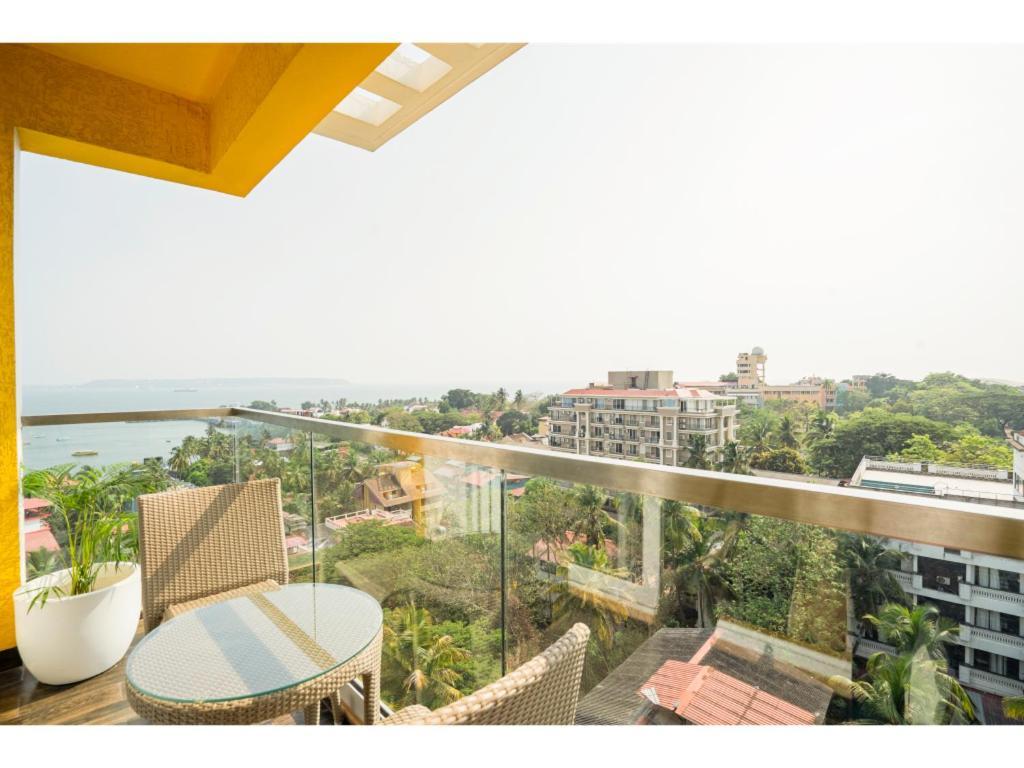 Bloom Hotel - Dona Paula Панаджі Номер фото