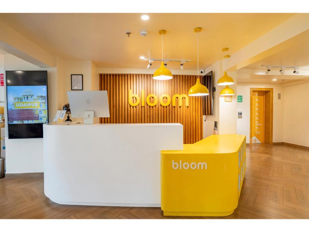 Bloom Hotel - Dona Paula Панаджі Екстер'єр фото
